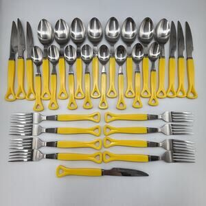 Vtg IIC Stainless Japan Yellow Handle 32 PC Flatware 8 Settings Fork Knife Spoon